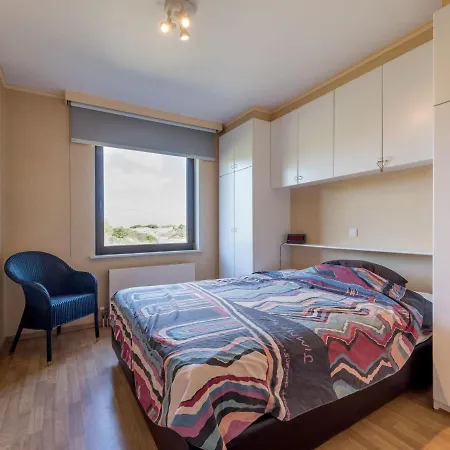 Hawthorn 1-3 G Spacious Near The Sea * Sint-Idesbald