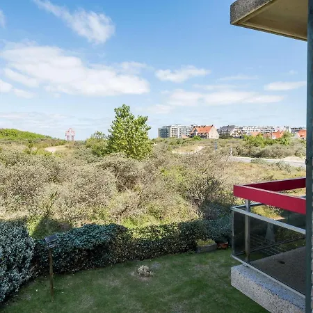 Apartment Hawthorn 1-3 G Spacious Near The Sea Sint-Idesbald