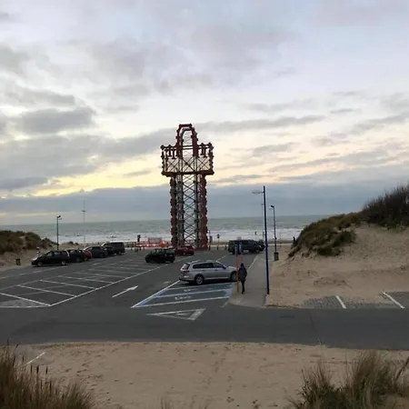 Near Koksijde By The Sea Apartamento
