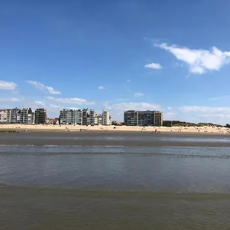 Near Koksijde By The Sea Apartamento