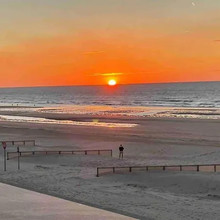 Hawthorn 1-3 G Spacious Near The Sea Apartment *